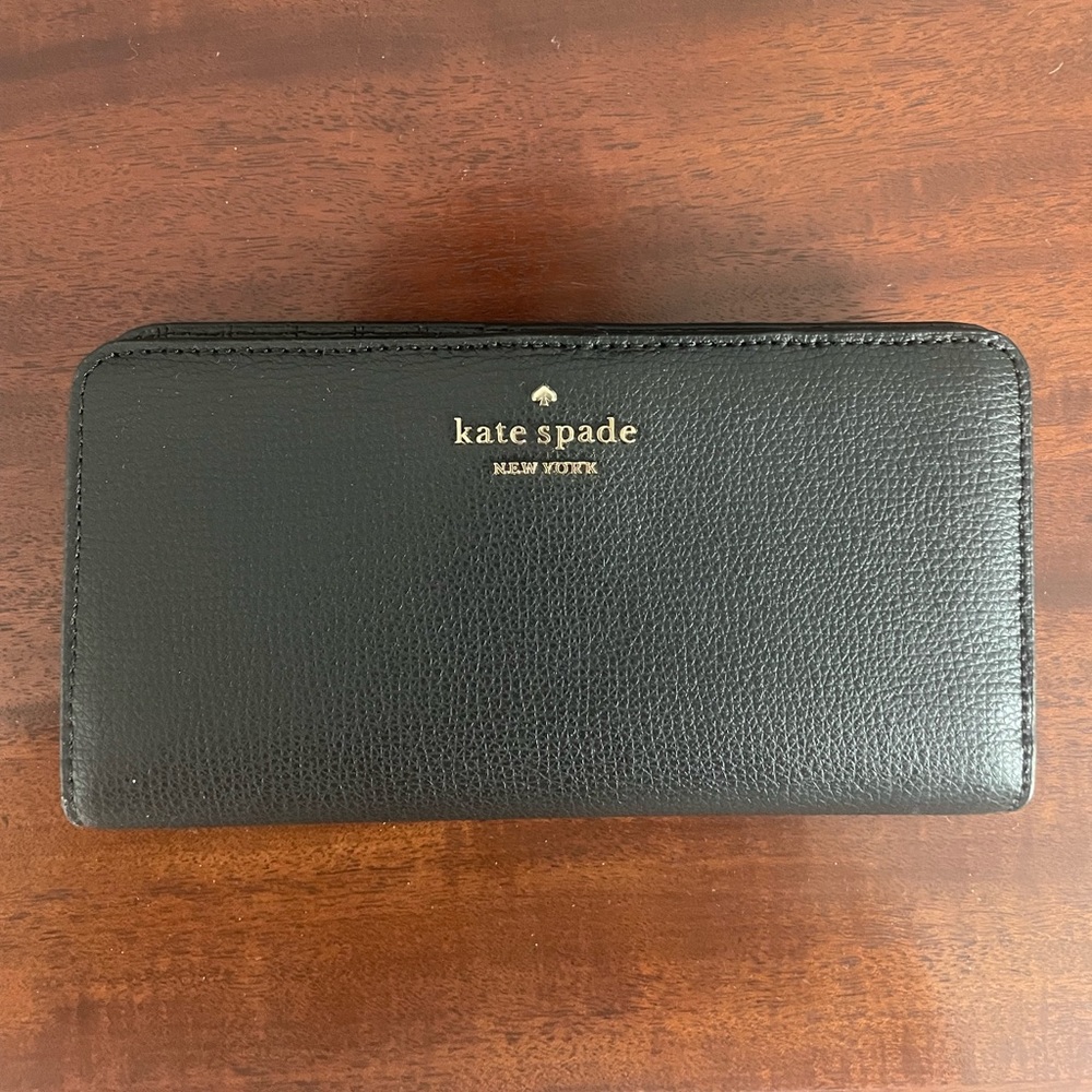 Large Kate Spade Wallet